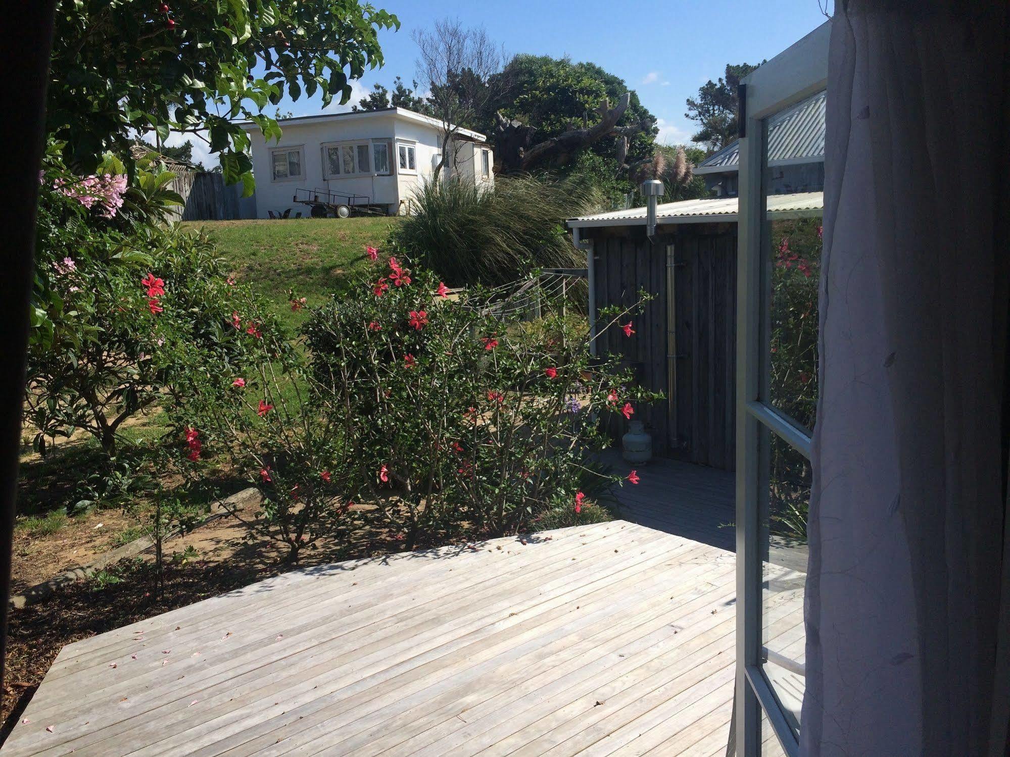 Mangawhai Chalets Exterior photo